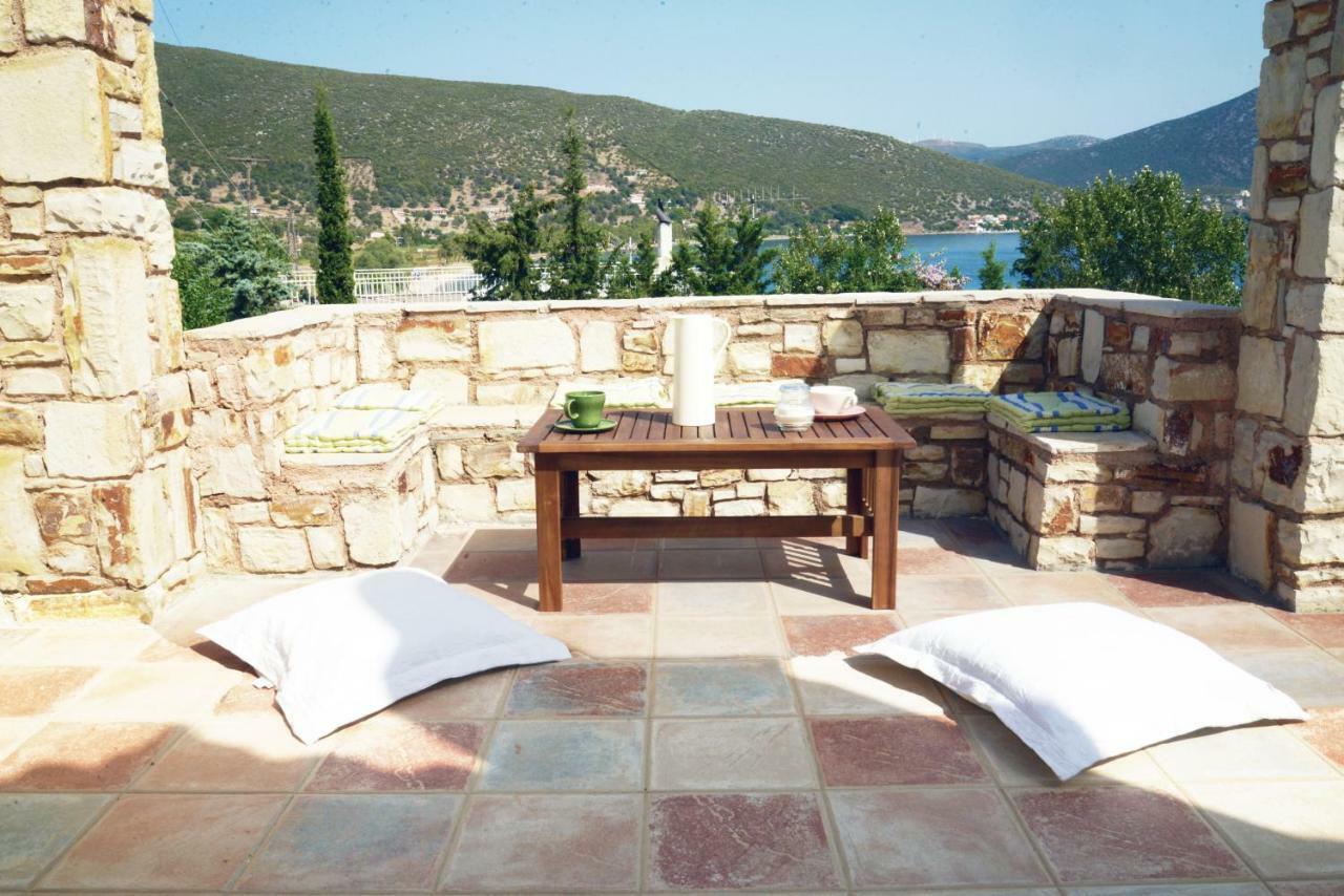 Blueline Guesthouse Agios Dimitrios  Bagian luar foto