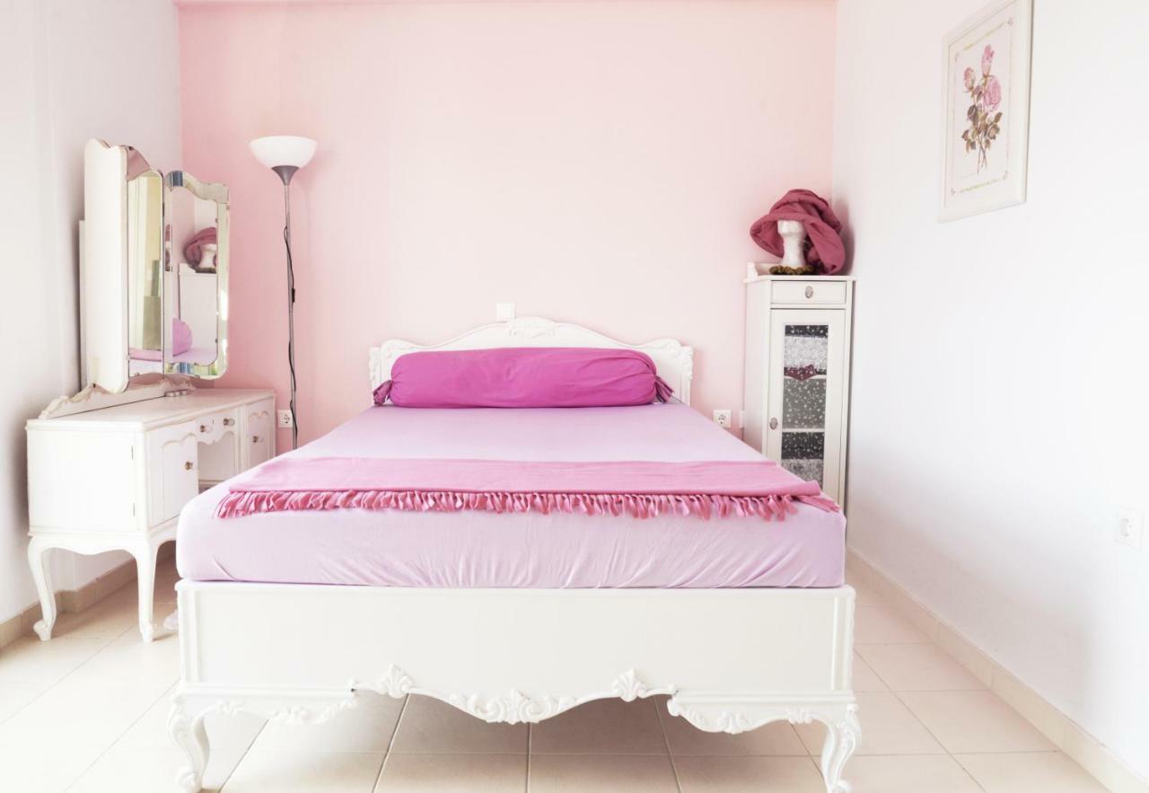 Blueline Guesthouse Agios Dimitrios  Bagian luar foto