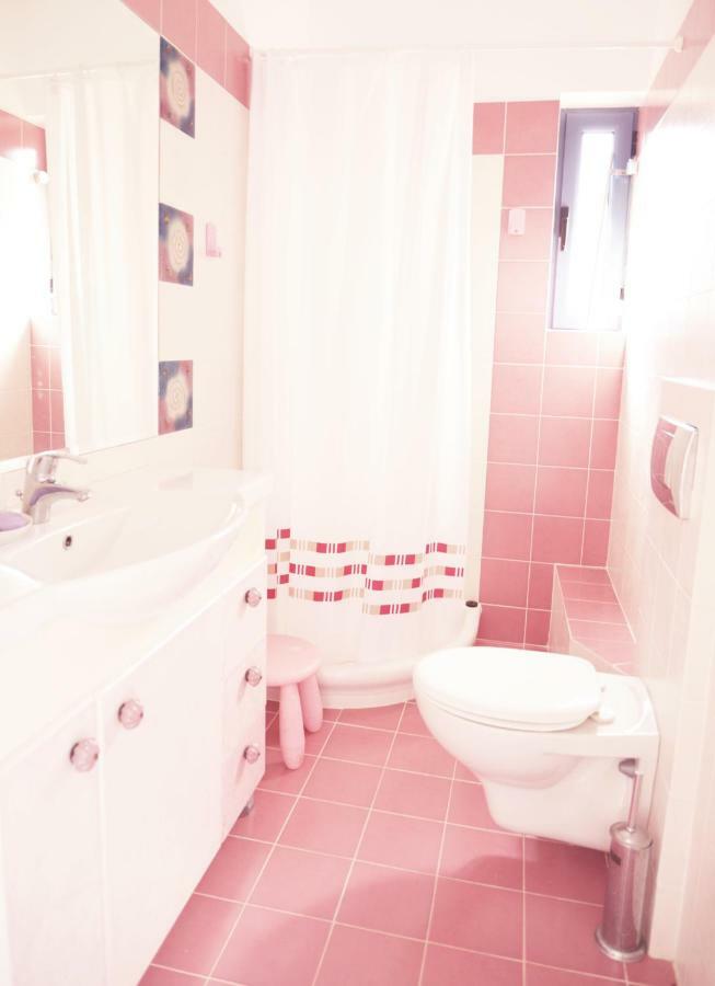 Blueline Guesthouse Agios Dimitrios  Bagian luar foto